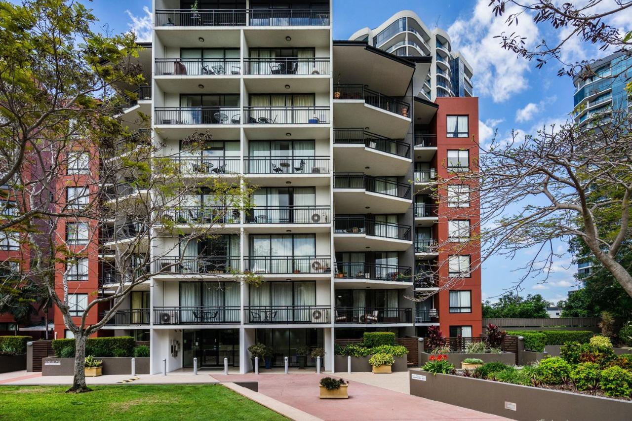 The Docks On Goodwin Brisbane Exterior foto